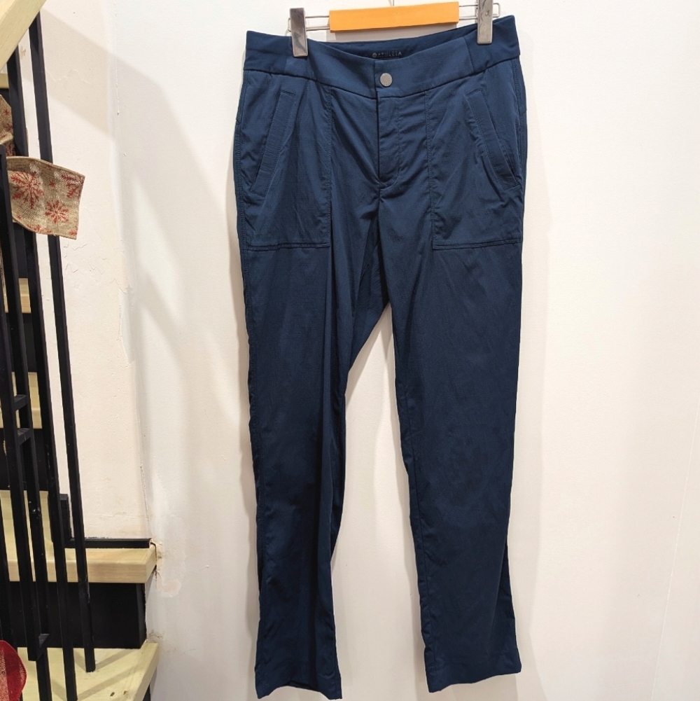 ATHLETA | Women's Navy Full Length Straight Le Lightweight Cargo Pants